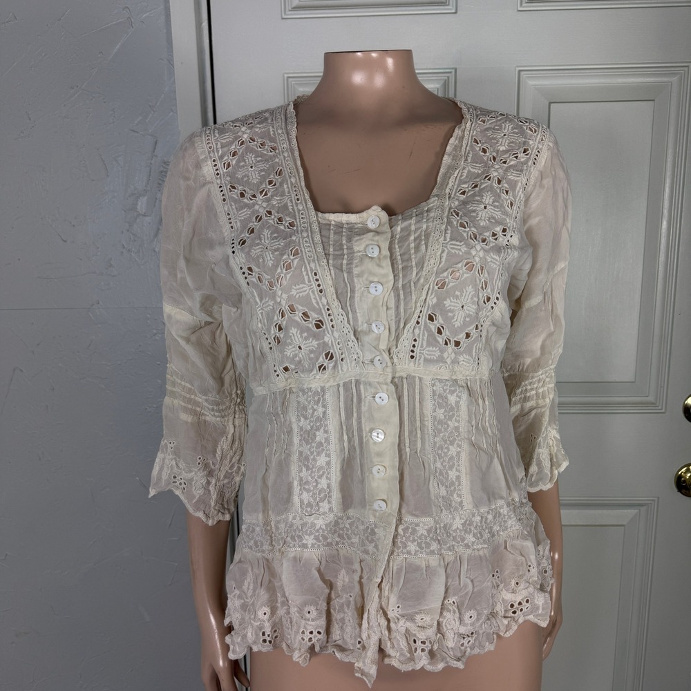 Johnny Was Womens Shirt XS Floral Embroidered Boho Viscose Hippie Boho T3-4